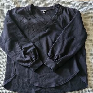 Black V-Neck Long Sleeve Sweatshirt